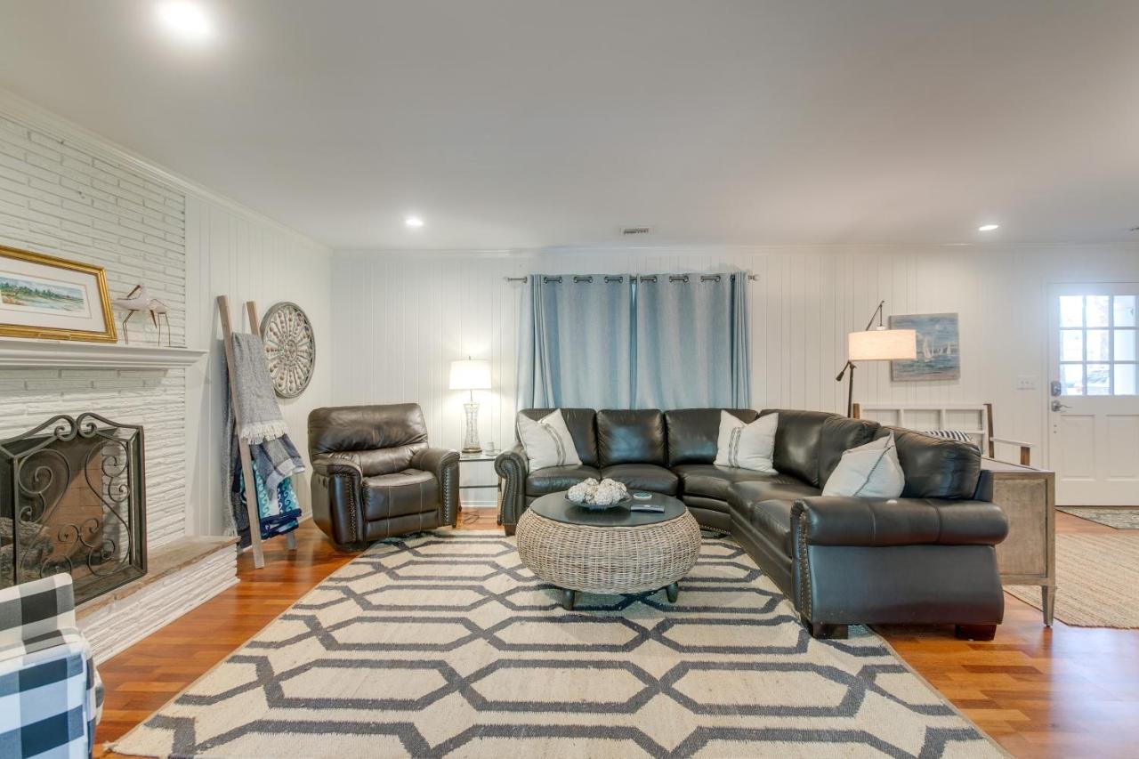Spacious St Simons Island Vacation Rental With Pool! St. Simons Island Esterno foto