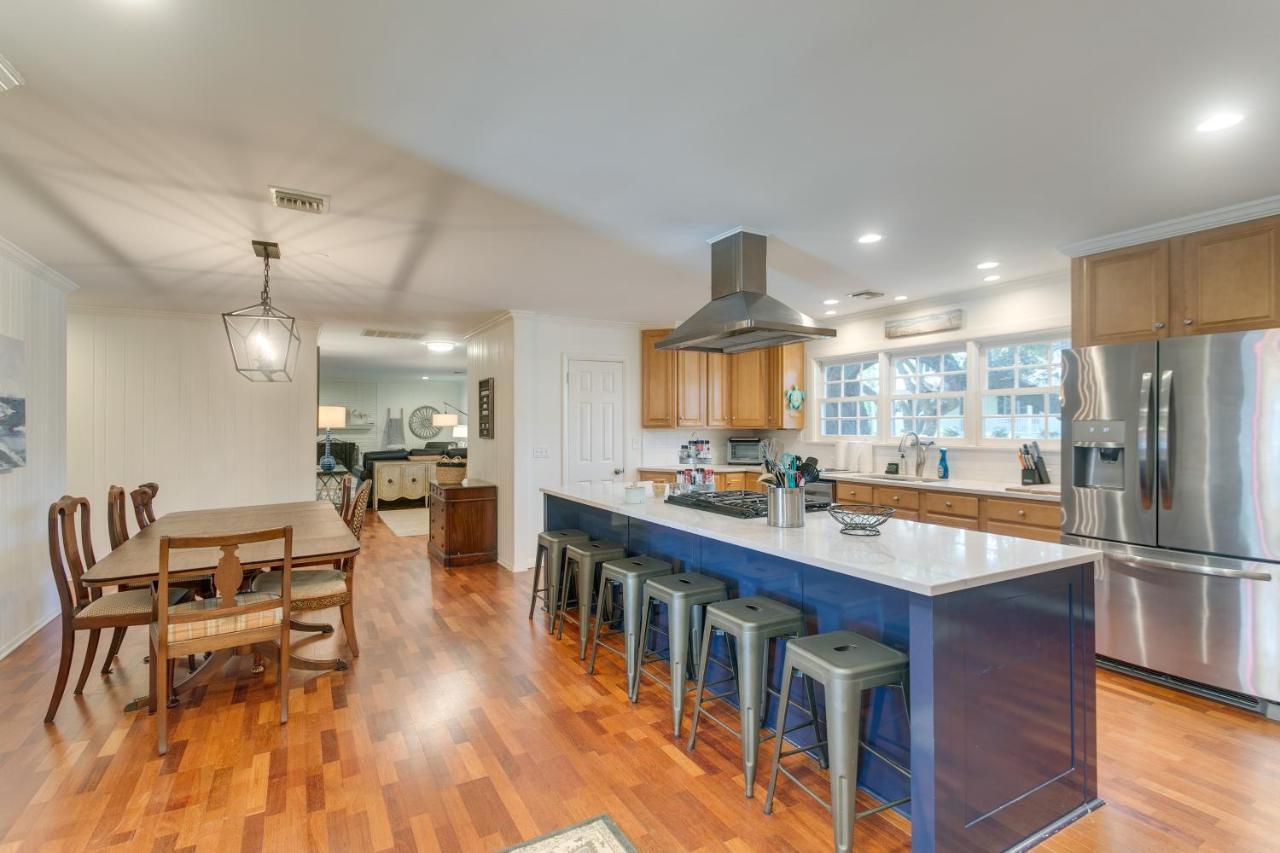 Spacious St Simons Island Vacation Rental With Pool! St. Simons Island Esterno foto