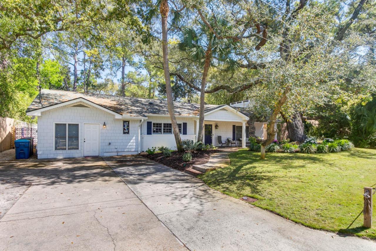 Spacious St Simons Island Vacation Rental With Pool! St. Simons Island Esterno foto